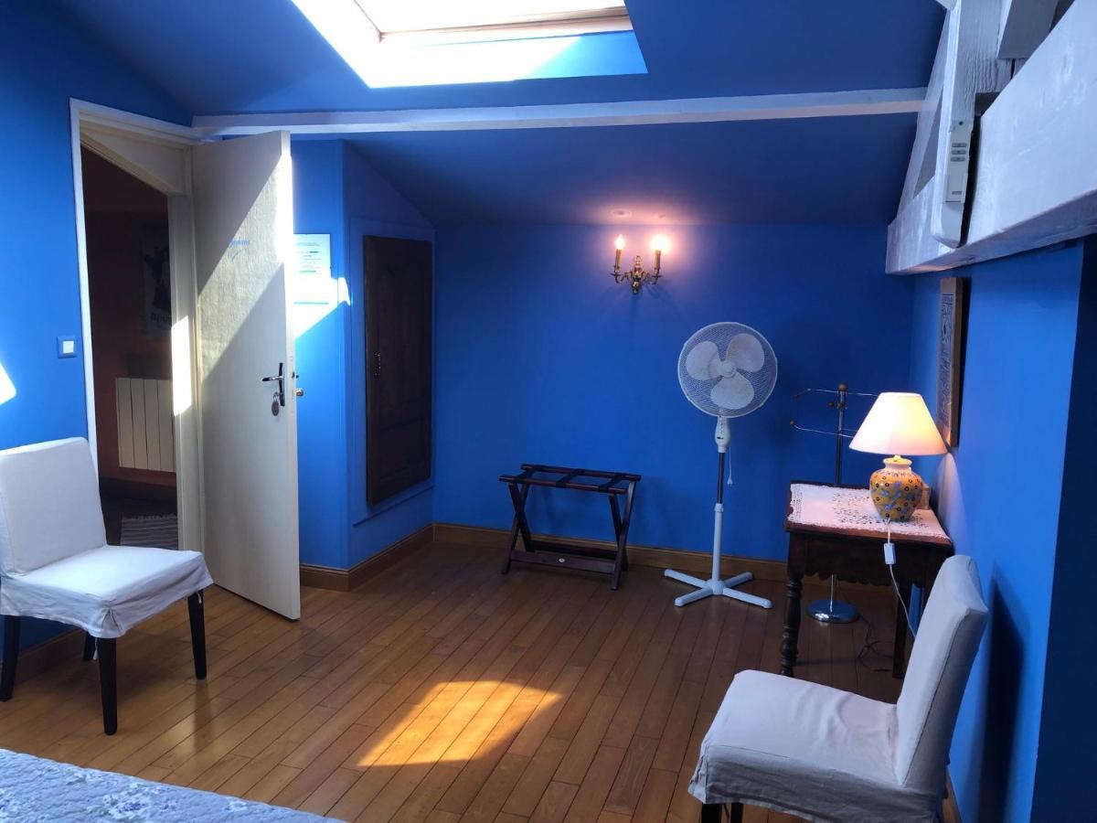 Bed and Breakfast La Petite Provence De Touron Pujols  Экстерьер фото